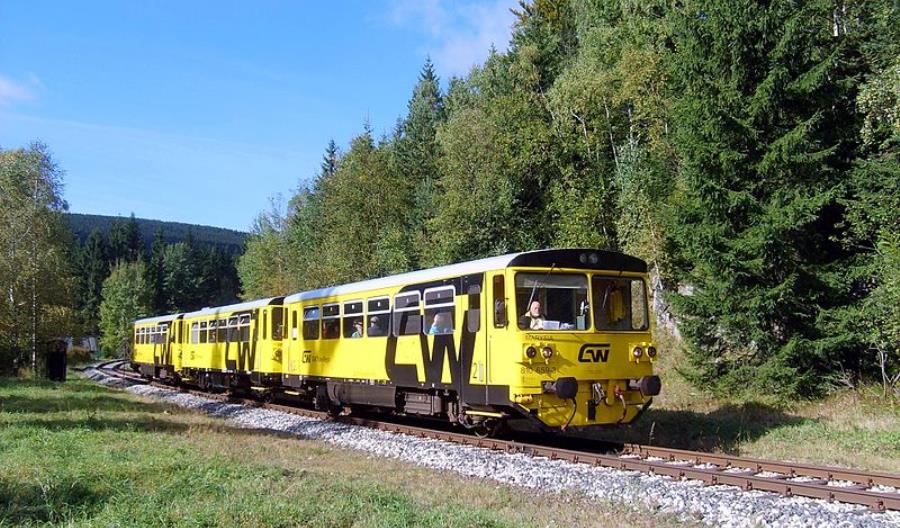 Czeski rząd zleca przewozy prywatnemu przewoźnikowi bez przetargu Czeski rząd zleca przewozy prywatnemu przewoźnikowi bez przetargu