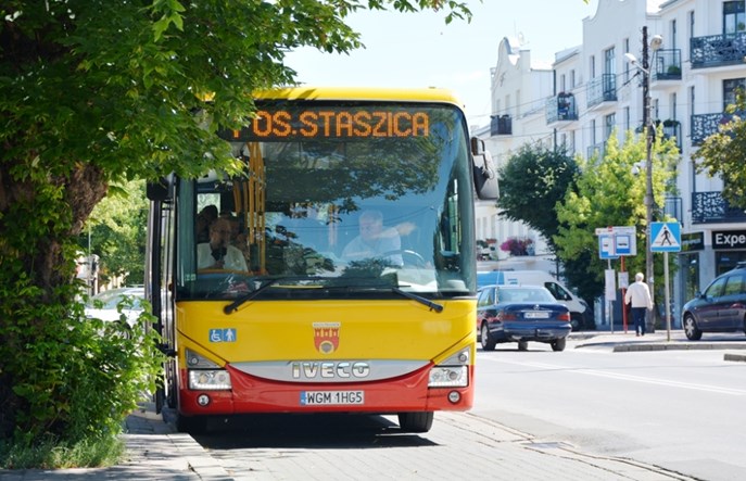 Pruszków z ofertami na komunikację miejską