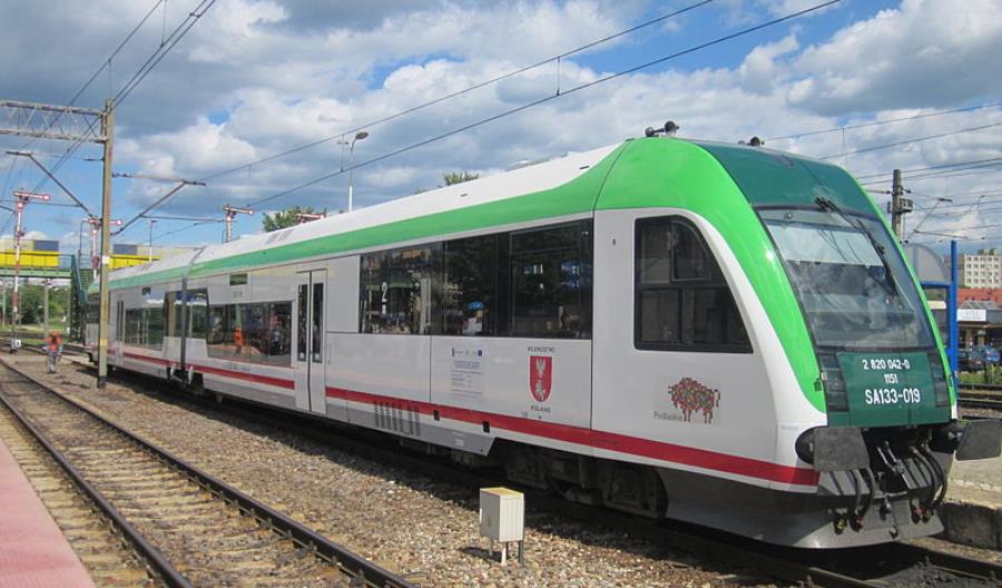 Podlaski szynobus od roku nie kursuje. Będzie milionowa kara? Podlaski szynobus od roku nie kursuje. Będzie milionowa kara?
