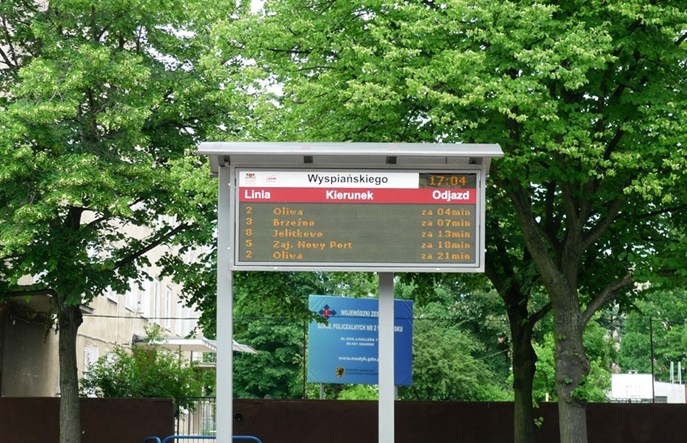 Trójmiasto: ponad 70 tablic elektronicznych pojawi się na przystankach