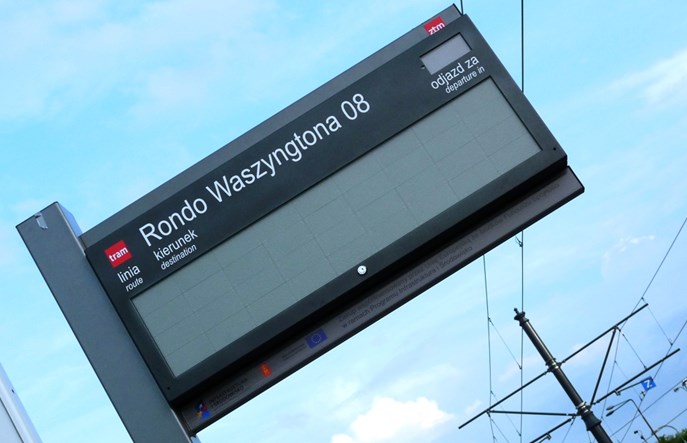 Warszawa: Kolejne przystanki z elektroniczną informacją