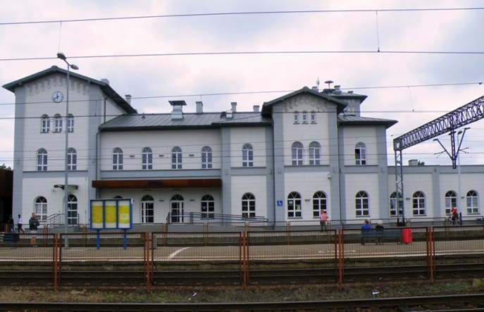 Łódzkie planuje skasować bezpośredni pociąg do Torunia