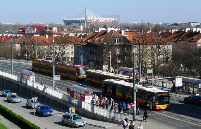 W Warszawie liczba pasażerów komunikacji miejskiej rośnie lawinowo