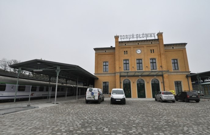 Posłanka Sobecka chciałaby więcej pociągów do Torunia