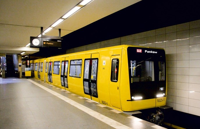 Stadler bliżej dostaw 1500 wagonów metra dla Berlina