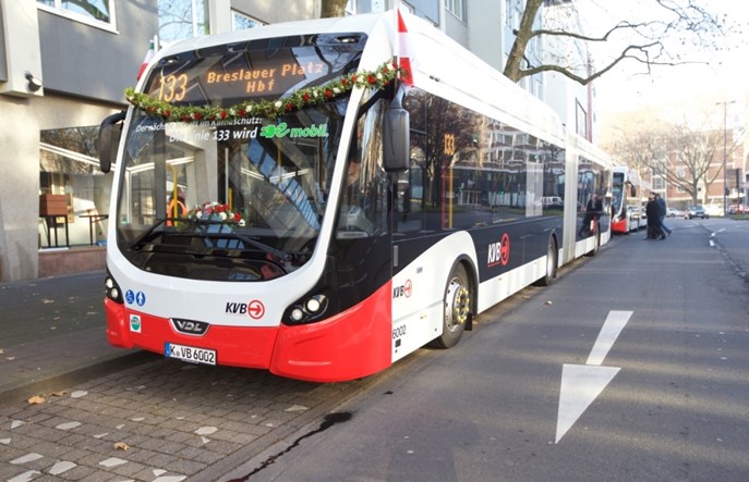 Kolonia. Miasto uruchomiło całkowicie elektryczną linię autobusową