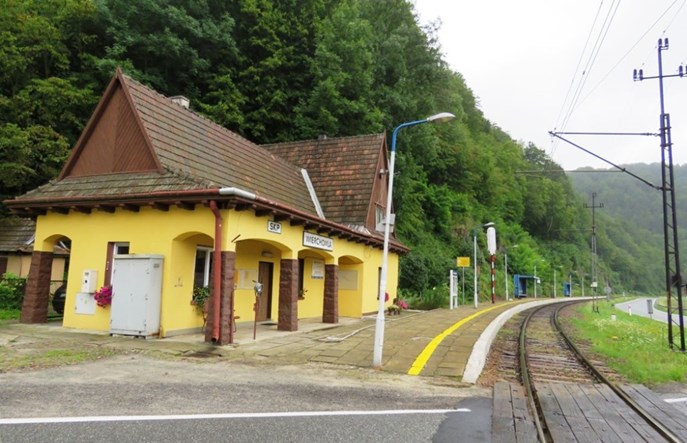 Jest umowa na 12 dworców w Dolinie Popradu
