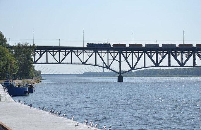 Siedmiu chętnych na dokumentację dla linii Kutno – Płock