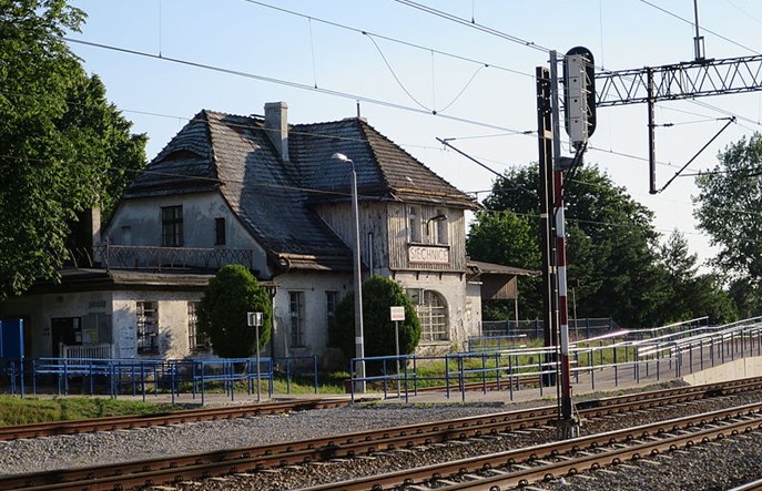 PKP wyremontują 3 dworce we współpracy z Siechnicami