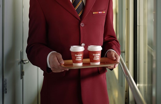 Herbata tylko płatna. Nietypowe konsekwencje braku wagonów restauracyjnych