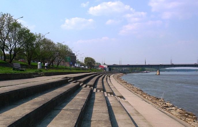 Trwa budowa szlaku rowerowego na lewym brzegu Wisły