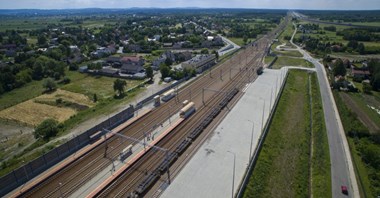 ZUE: Wyniki lepsze, ale wciąż na minusie