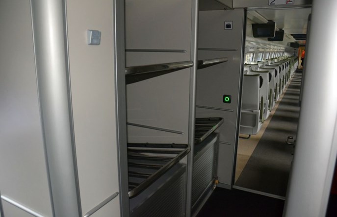 PKP IC: Zapięcia na bagaż dadzą komfort pasażerom