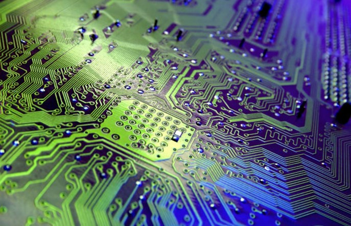 Cyberwojna o rozkład jazdy. Mój Pociąg blokowany przez PLK