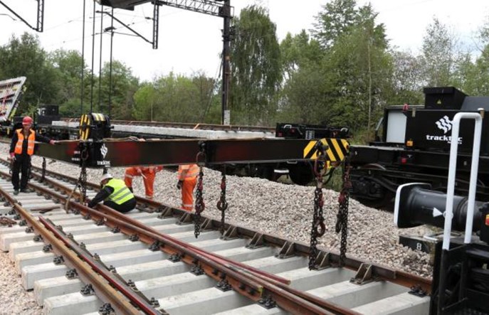 Zwrotnice Track Tec lecą do USA