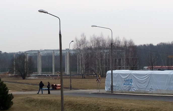 Metro: Metropolisy czekają pod folią na remont