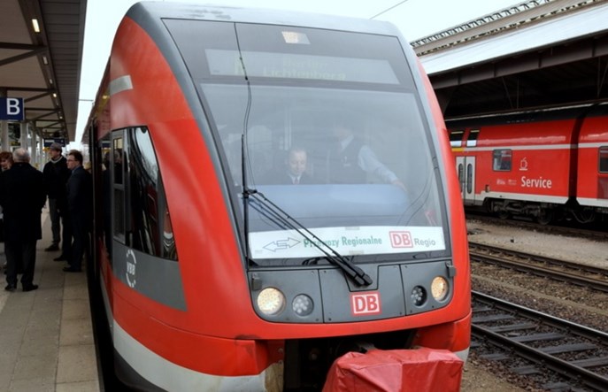 Pierwszy pociąg Zielona Góra – Berlin przyciągnął 100 osób