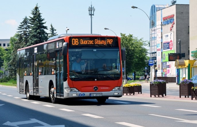 Ostrowiec Świętokrzyski z dwiema ofertami na autobusy diesla