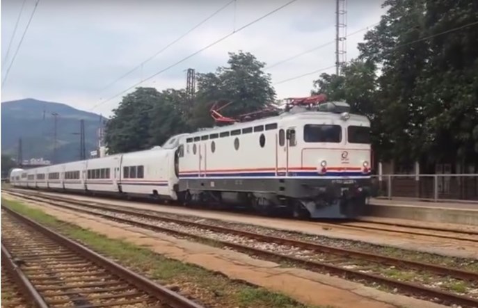Po 6 latach od dostawy pierwsze wagony Talgo ruszyły w Bośni i Hercegowinie