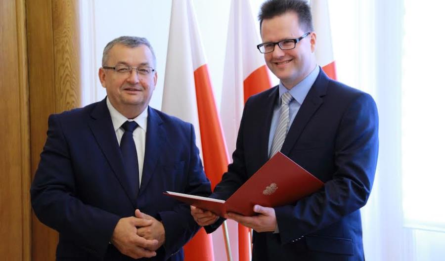 Andrzej Bittel wiceministrem odpowiedzialnym za transport kolejowy Andrzej Bittel wiceministrem odpowiedzialnym za transport kolejowy