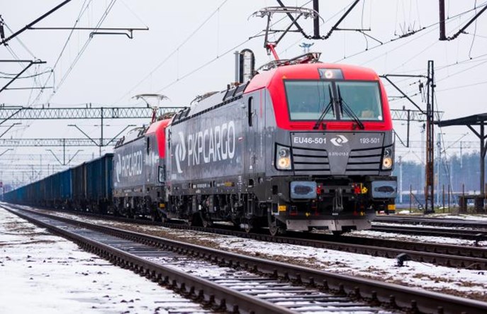 Spadek cen złomu ma wpływ na działalność PKP Cargo