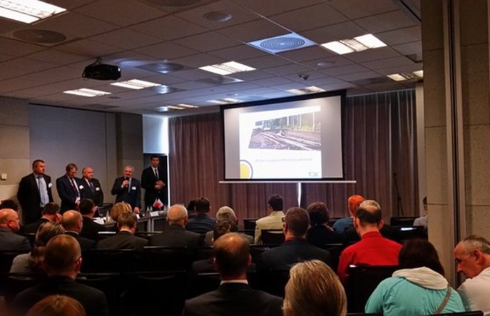 PLK wzmacnia współpracę ze swoim czeskim odpowiednikiem