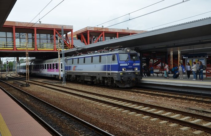 Przeszło setka przebudowanych peronów na stacjach i przystankach