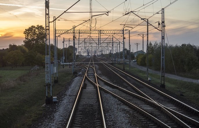 Pierwsze umowy programu CEF podpisane. Większość środków dla PLK