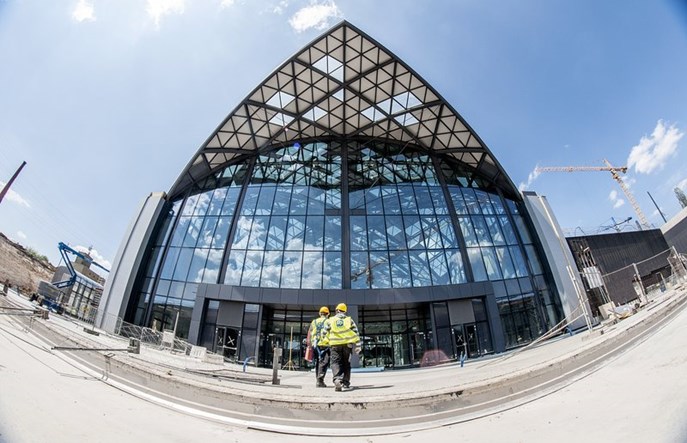 Spór o Łódź Fabryczną: Sąd wzywa do mediacji