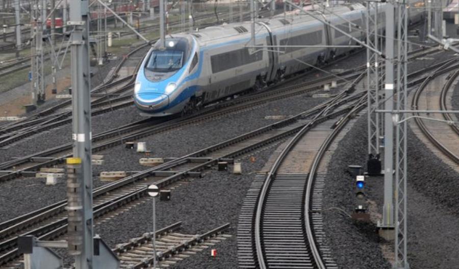 Linie Dużych Prędkości szansą również dla pociągów regionalnych Linie Dużych Prędkości szansą również dla pociągów regionalnych