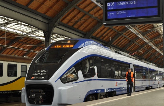 Pesa: Zakupy nowych ezt przez PKP Intercity to szansa dla polskich producentów