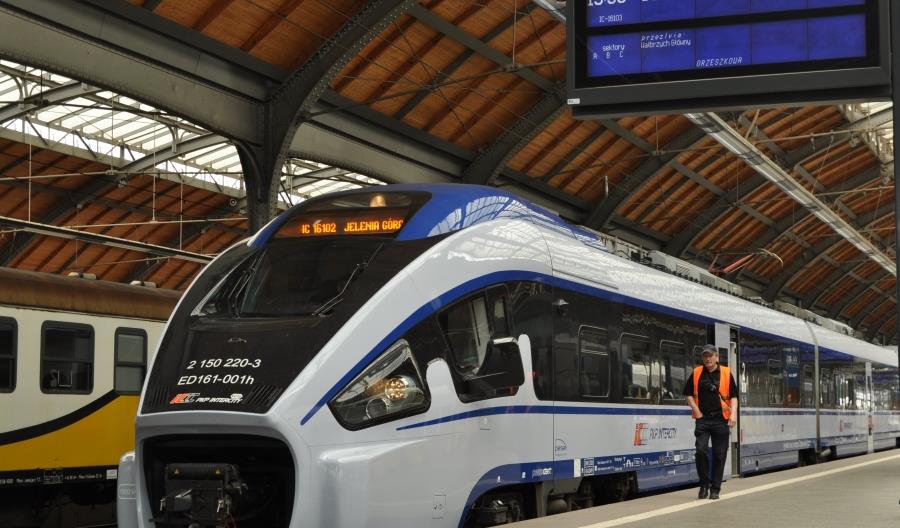 Pesa: Zakupy nowych ezt przez PKP Intercity to szansa dla polskich producentów Pesa: Zakupy nowych ezt przez PKP Intercity to szansa dla polskich producentów