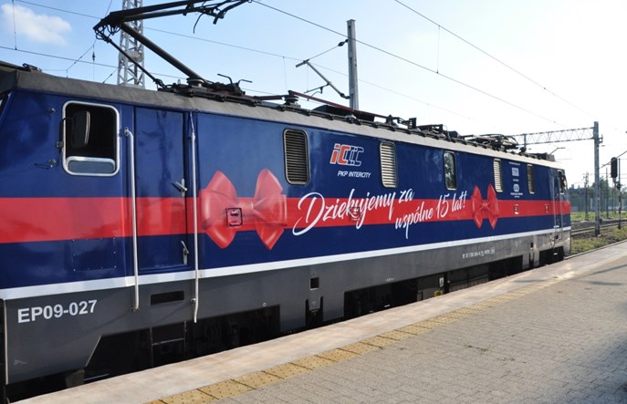 Gdzie będą jeździć lokomotywy udekorowane na 15-lecie PKP Intercity?