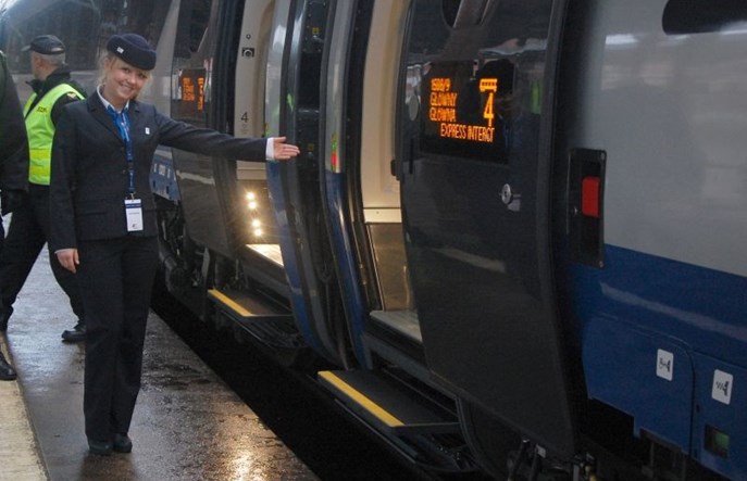 Drzwi od Pendolino naprawi Knorr-Bremse [aktualizacja]