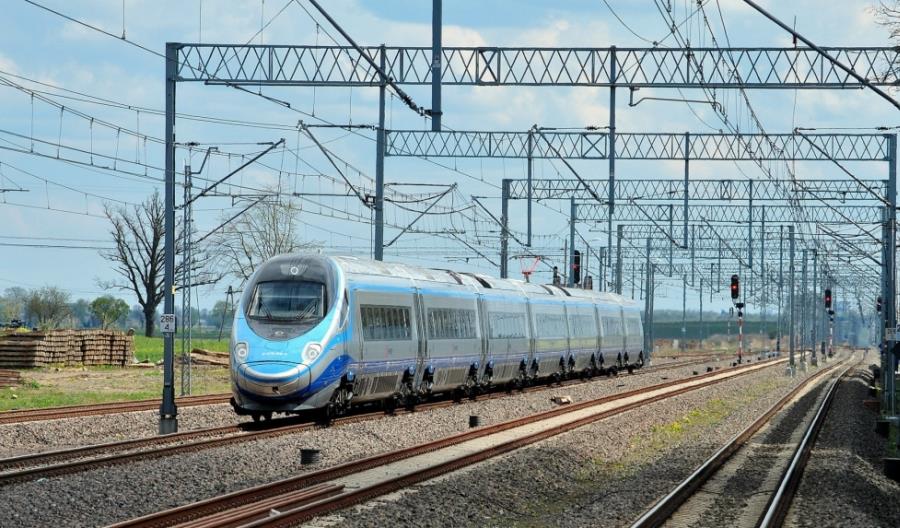 PKP IC: Trwają zaawansowane rozmowy w sprawie Wi-Fi w Pendolino PKP IC: Trwają zaawansowane rozmowy w sprawie Wi-Fi w Pendolino