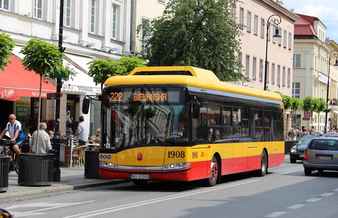 Dwa miesiące warszawskich elektrobusów: tanie i niezawodne