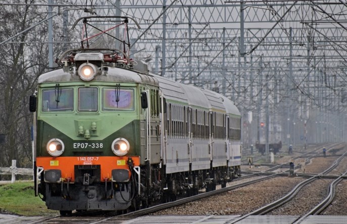 Statystyczny Polak jeździ pociągiem prawie 8 razy w roku