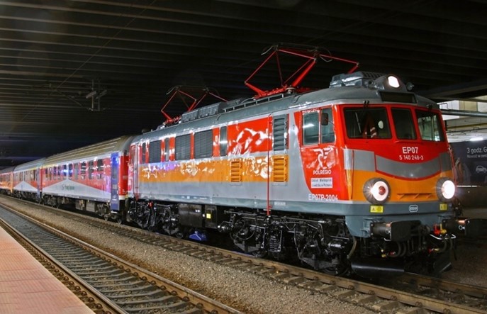 Przewozy Regionalne myślą o pociągach hybrydowych. Będą też kolejne modernizacje