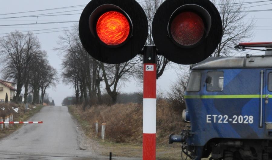 PLK: „Dróżnik z Piotrkowa wiedział o zbliżającym się pociągu” PLK: „Dróżnik z Piotrkowa wiedział o zbliżającym się pociągu”