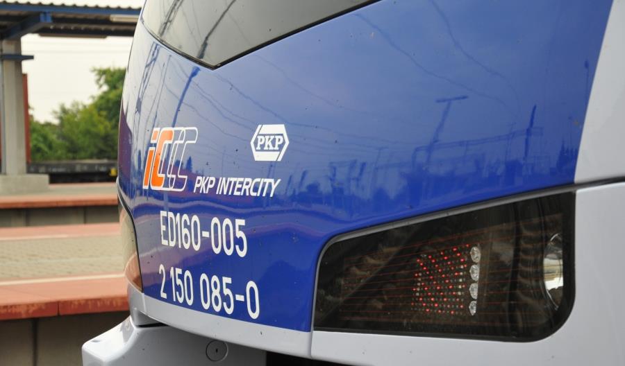 Stadler: Dobrze, że Intercity kupi ezt, wskaźnik niezawodności Flirtów to prawie 100% Stadler: Dobrze, że Intercity kupi ezt, wskaźnik niezawodności Flirtów to prawie 100%
