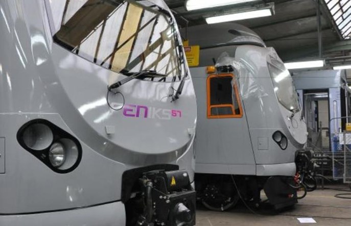 EN57 Feniks z Cegielskiego z dopuszczeniem do eksploatacji