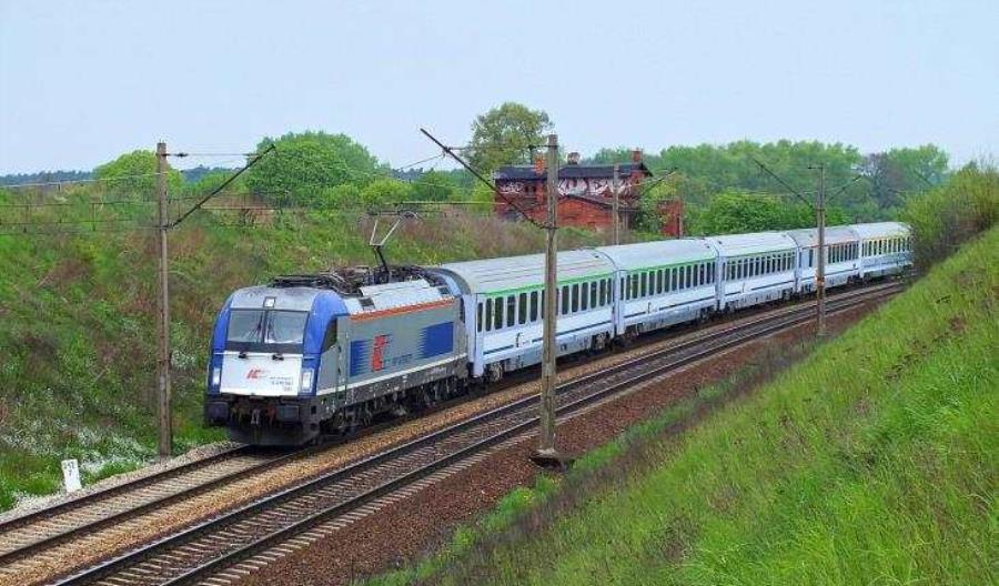 PKP Intercity zleca naprawę zestawów kołowych i kupuje części do Husarzy PKP Intercity zleca naprawę zestawów kołowych i kupuje części do Husarzy