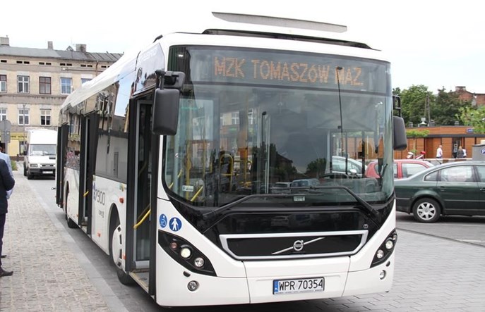Tomaszów z bezpłatną komunikacją, ale dopiero po zakupie hybryd