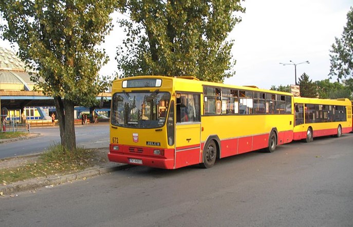 Kielce. ZTM poprawił dokumenty i jednak przekaże 25 hybryd