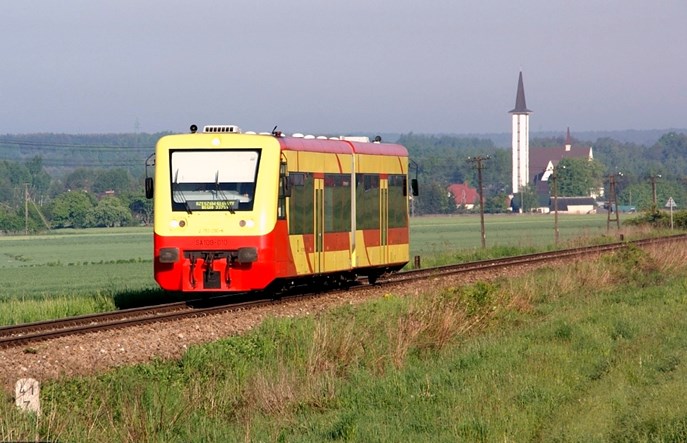 Odcinek z Ocic do Rzeszowa doczeka się elektryfikacji