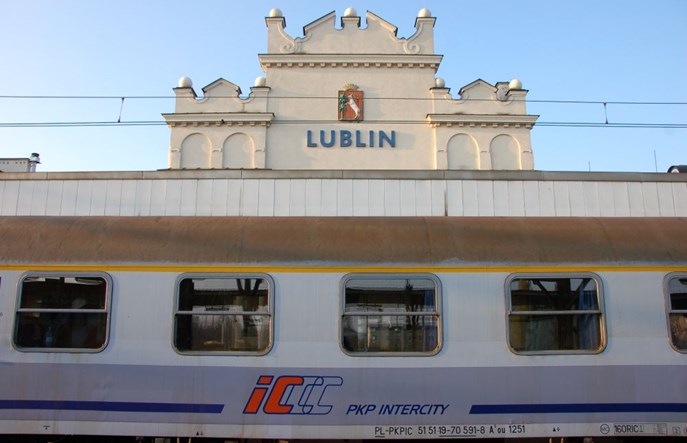 250 mln euro od EBI na linię Warszawa – Lublin