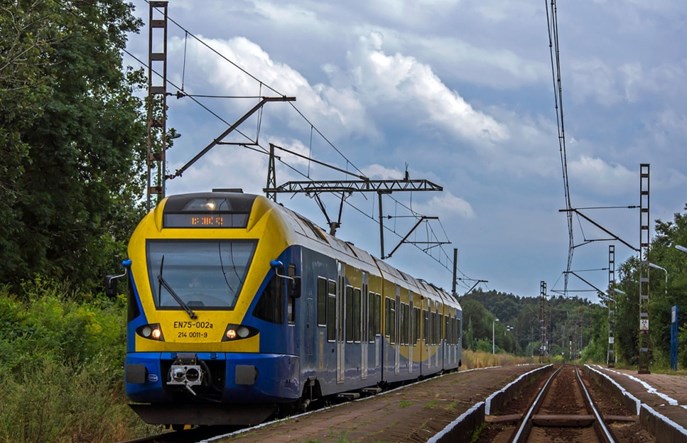 Koleje Śląskie jednak nie dojadą do Wrocławia