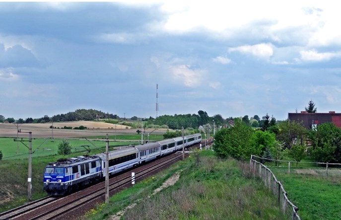Z Mogilna do Poznania 160 km/h. Oferty powyżej budżetu