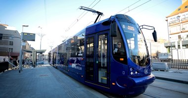 Wrocław kupi 56 tramwajów do końca 2020 r. Na razie kolejne Moderusy