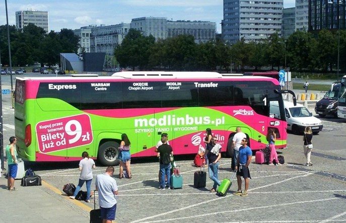 ModlinBus sprzedaje bilety z PolskimBusem. Na razie bez Młocin